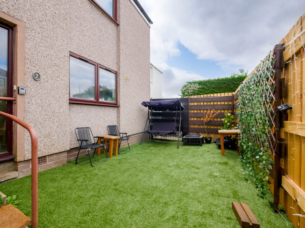 Property photo 2 of 18 Garden-Front