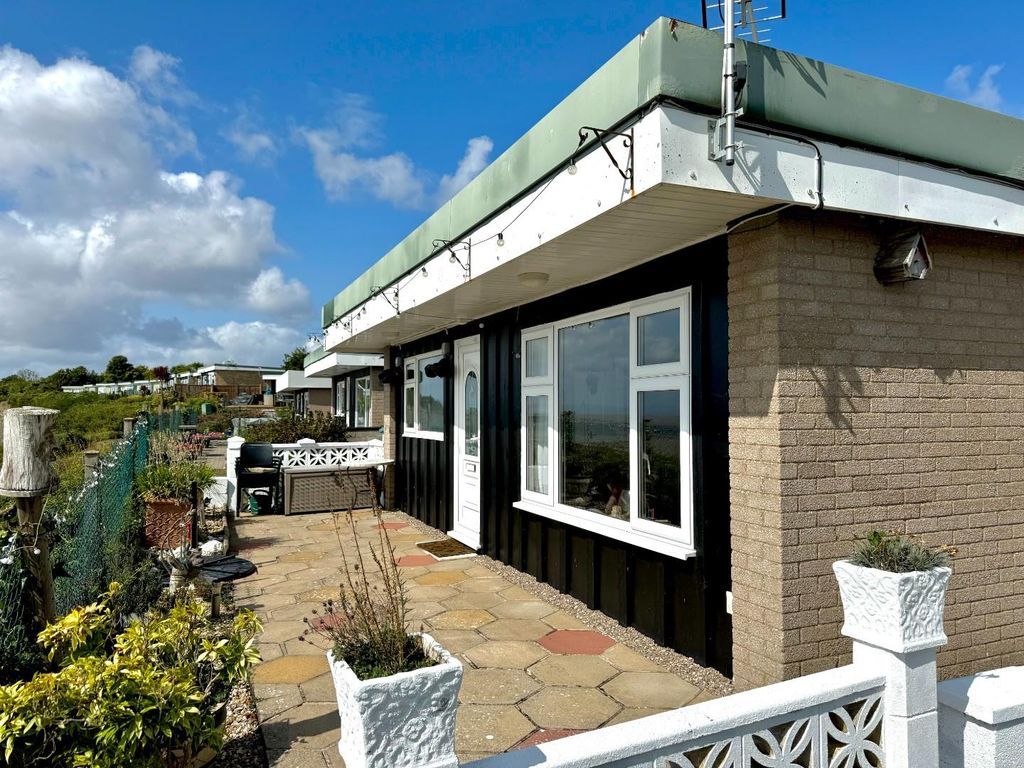 Property photo 1 of 12 Front