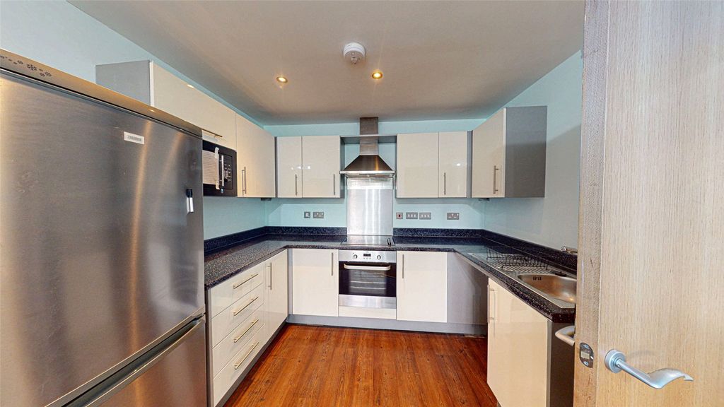 Property photo 3 of 9 Picture No. 05