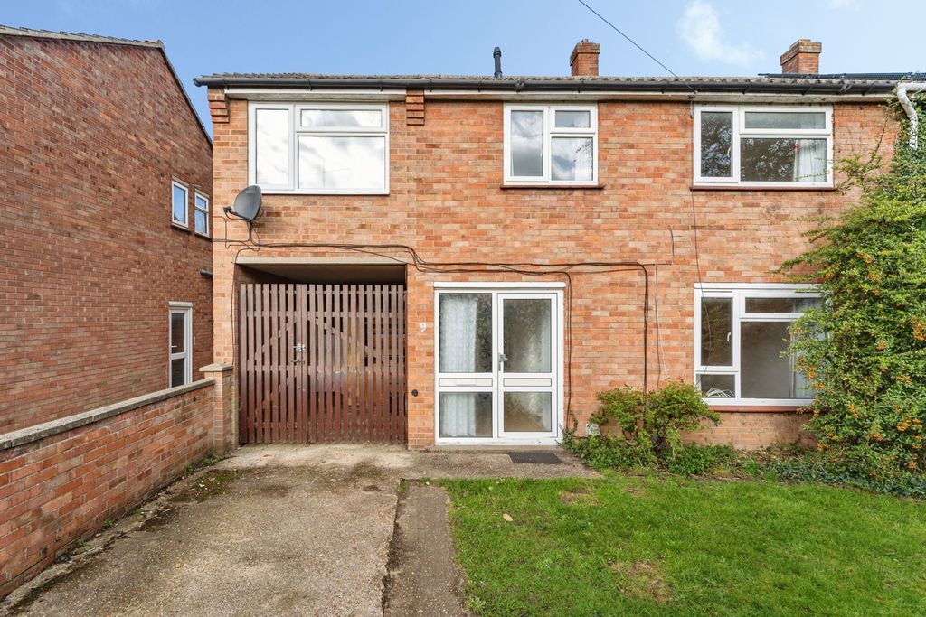 Property photo 1 of 28 Pbox-Img.Jpg