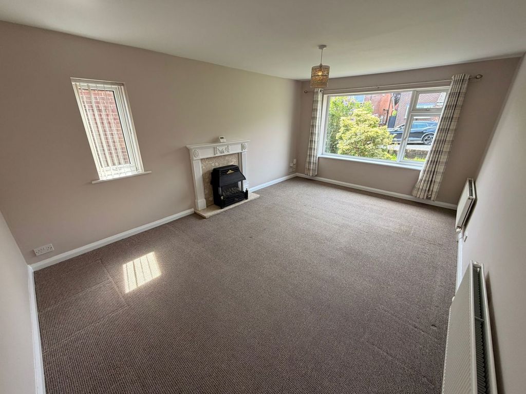 Property photo 3 of 13 Photograph