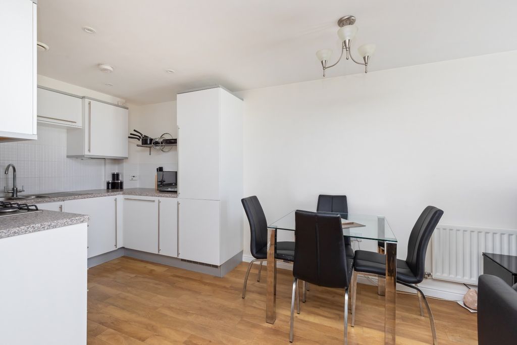 Property photo 3 of 11 3237706