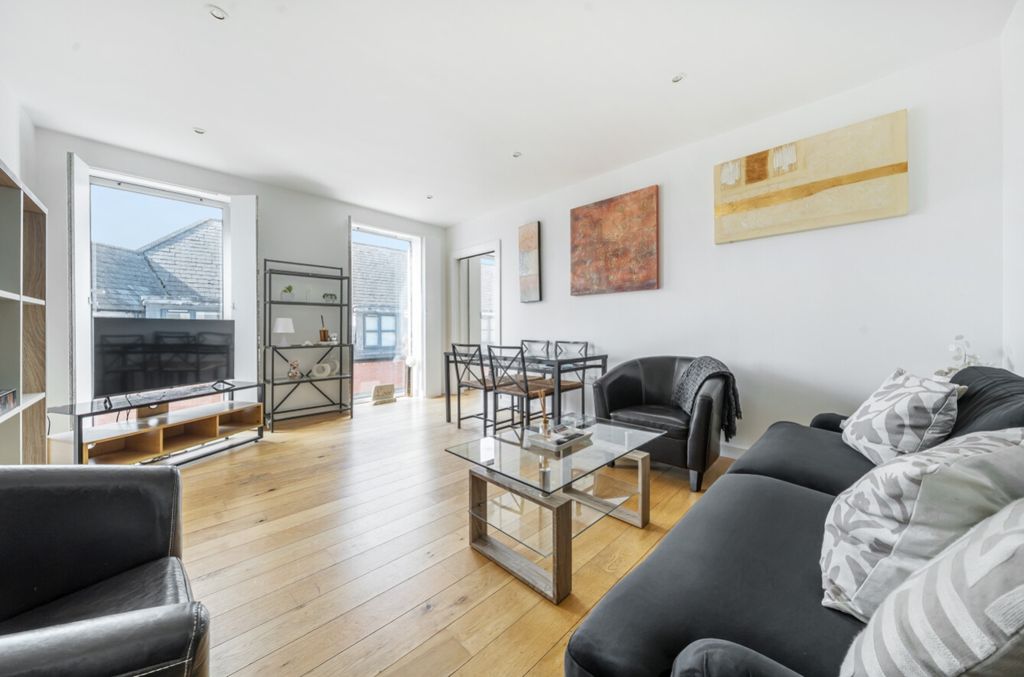Property photo 2 of 13 1276097 (2)