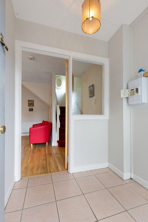 Property photo 3 of 26 Picture No. 03