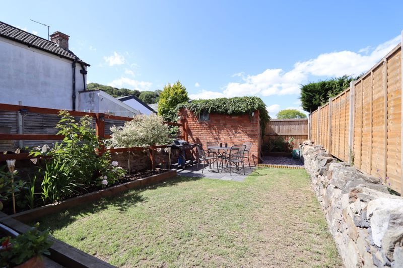 Property photo 3 of 14 Garden