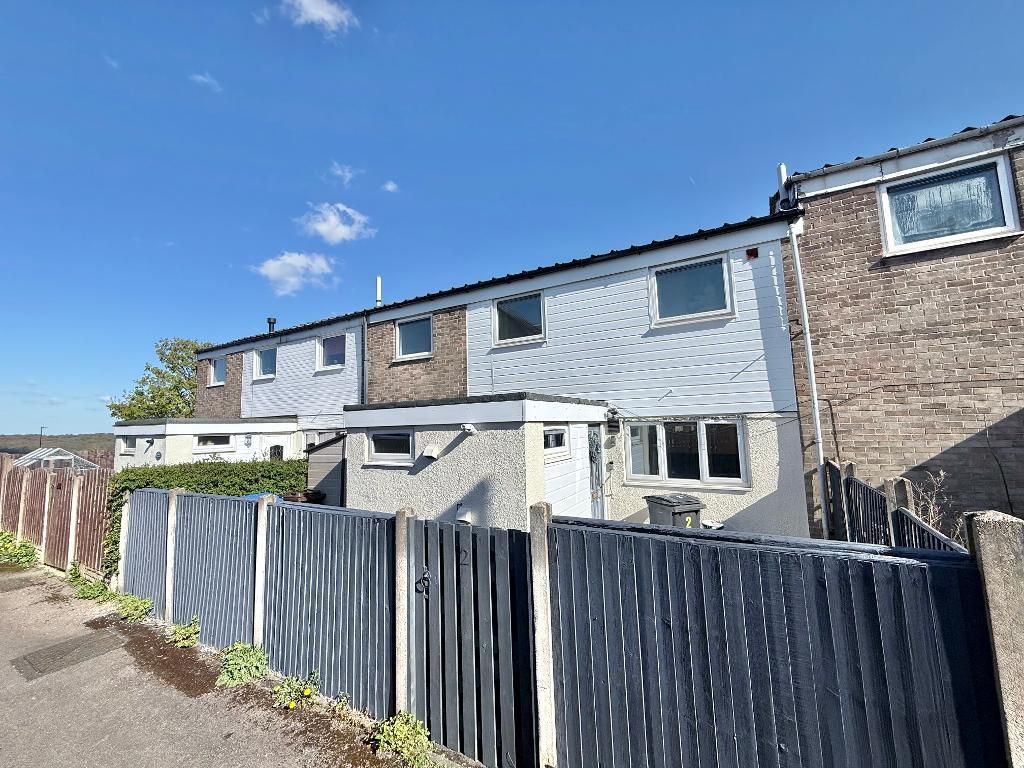 Property photo 1 of 9 Front