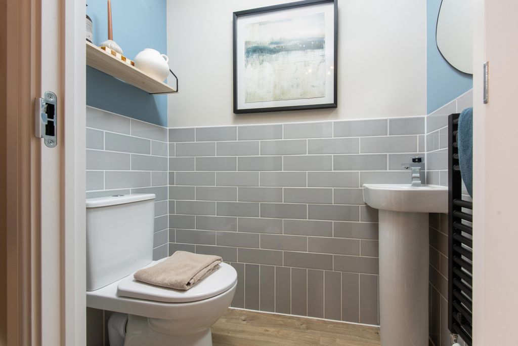 Property photo 2 of 10 Bar Nn Harlestone Grange Maidstone Show Home Internal