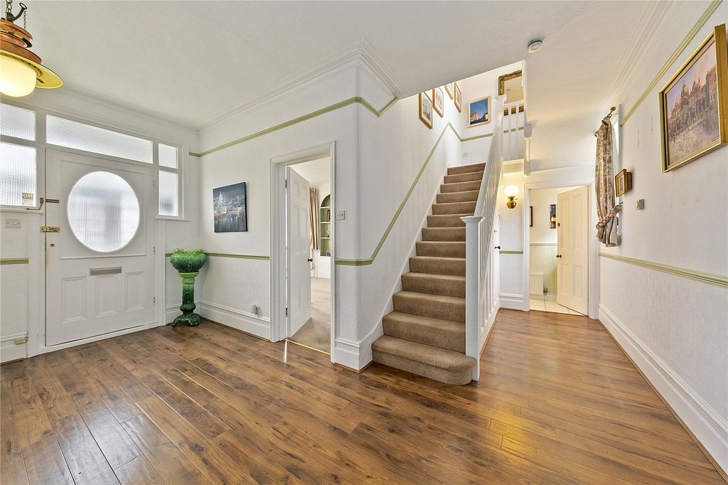 Additional image 5 of 4 bed detached house for saleQueens Road, Hampton Hill TW12