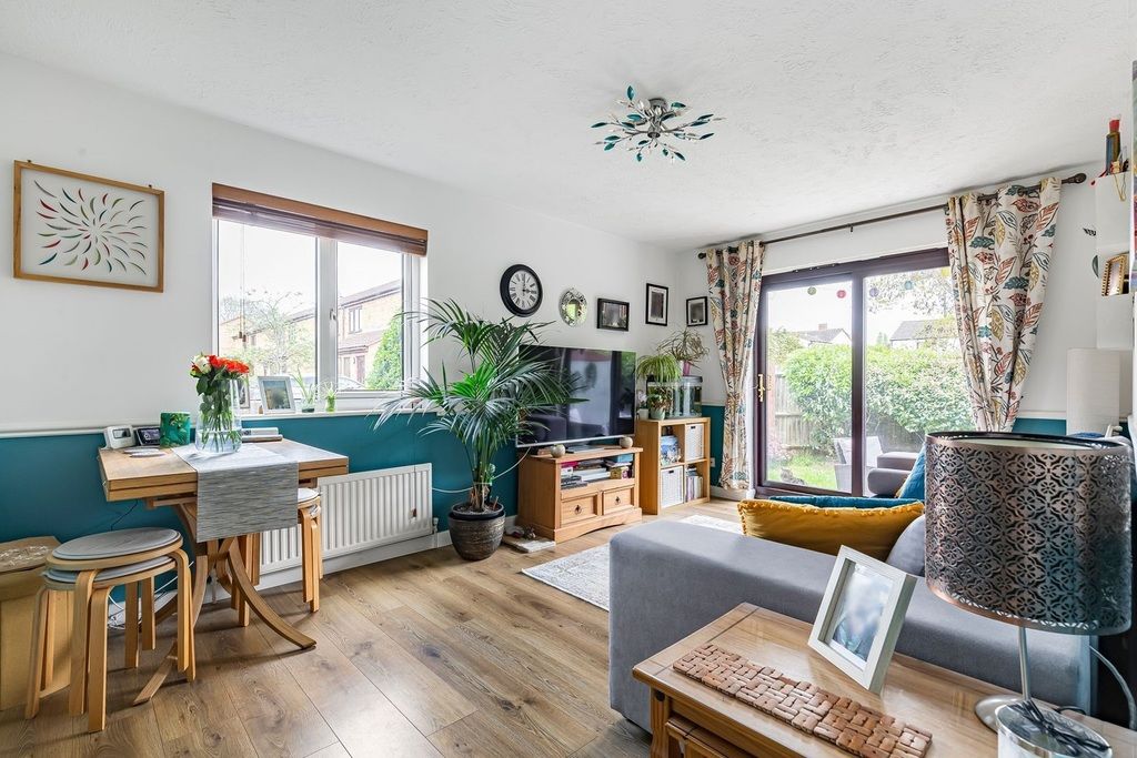 Property photo 1 of 12