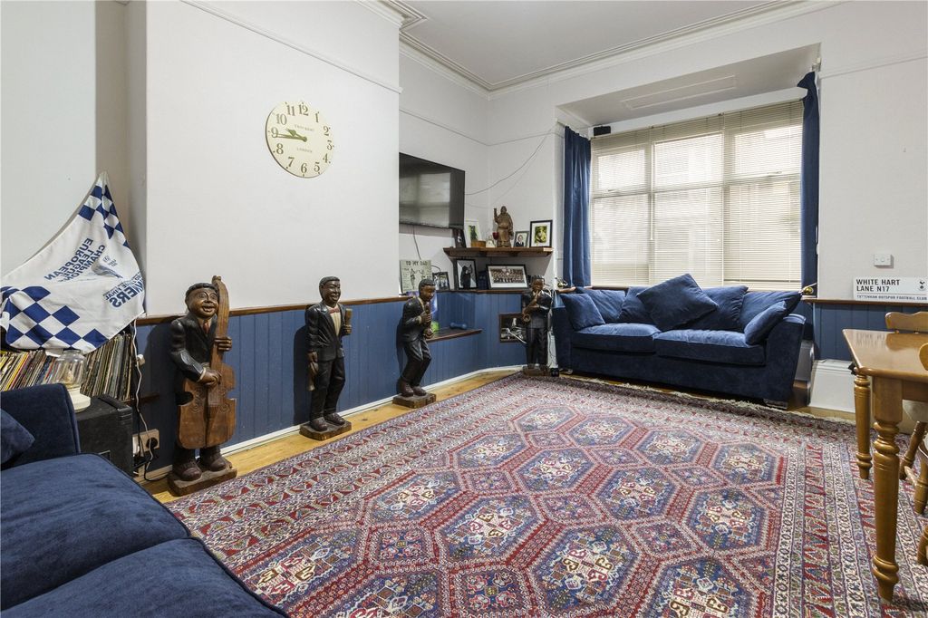 Property photo 2 of 28 Picture No. 02