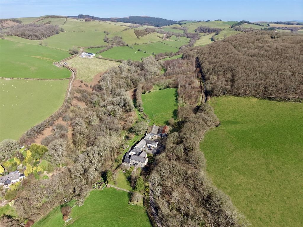 Property photo 2 of 35 Dji_Fly_20260318_130532_0115_1774083400061_Photo.J