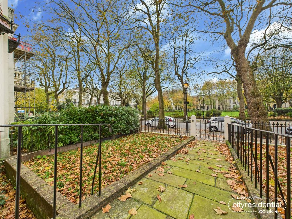 Property photo 2 of 26