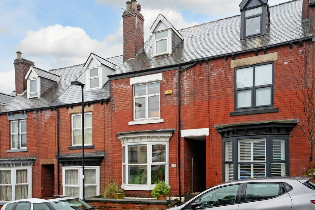 Property photo 1 of 23 Front External