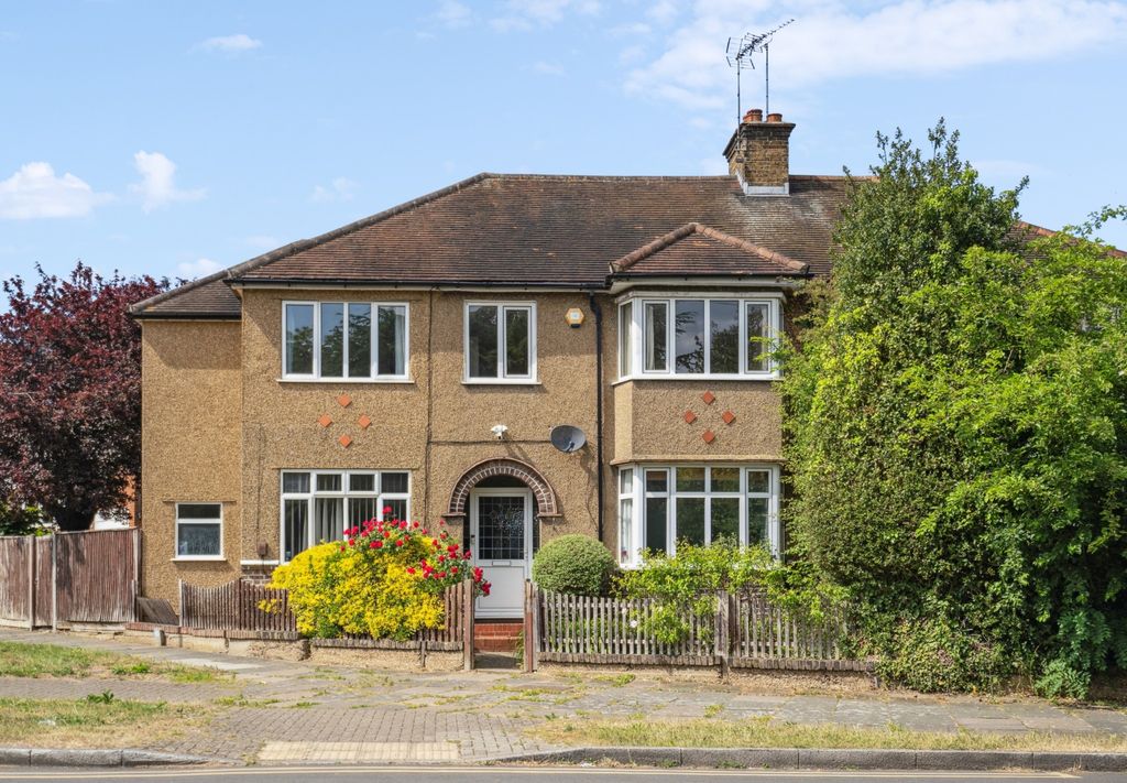 Property photo 1 of 14