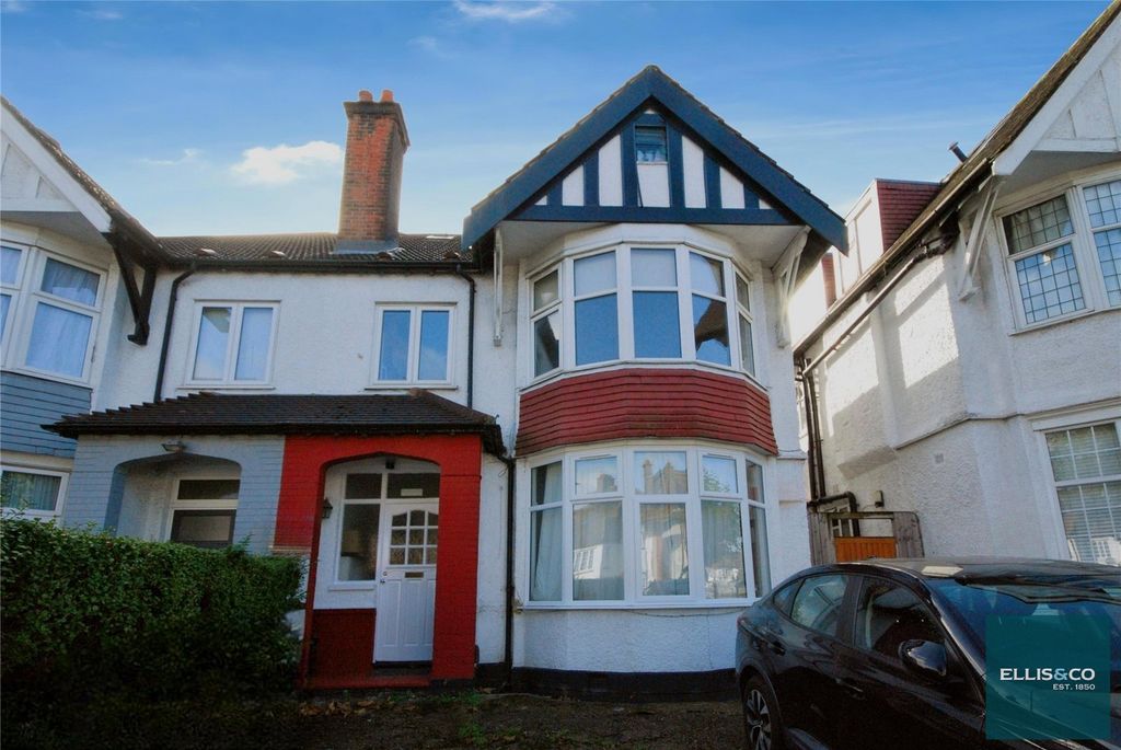 Property photo 3 of 9 Picture No. 25