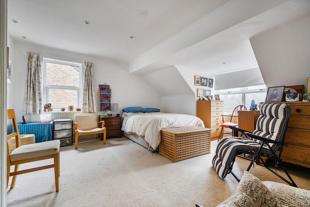 Property photo 2 of 22 1415634-25-69974E...