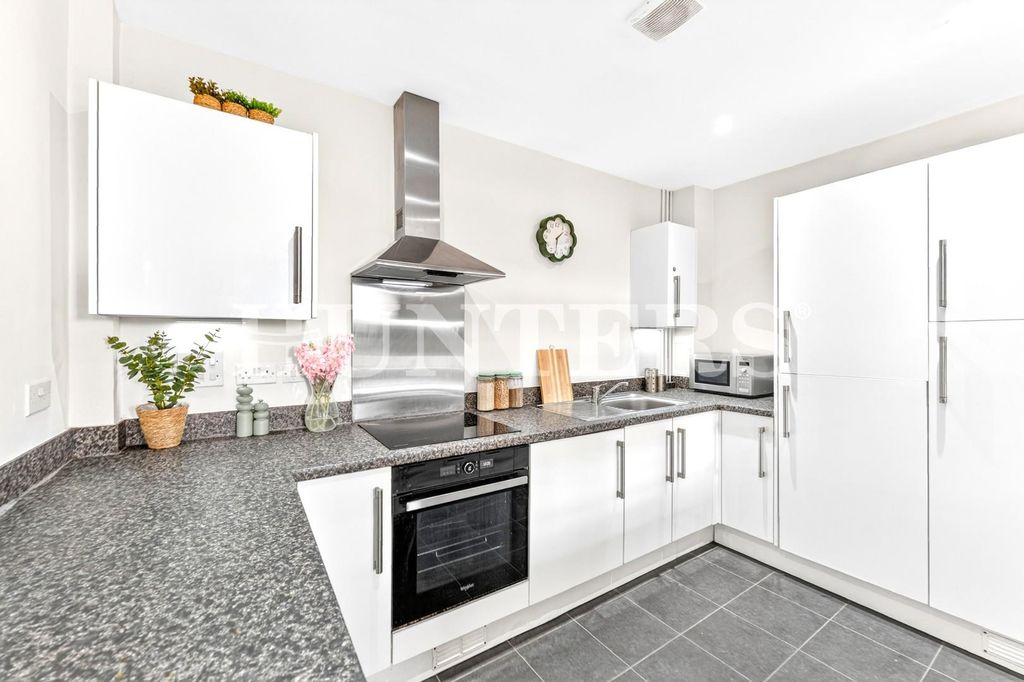 Property photo 3 of 11 Aik00334.Jpg