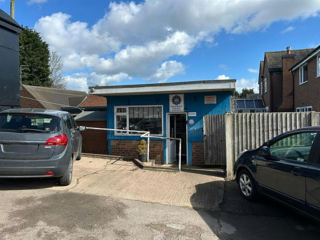 Property photo 3 of 15 3