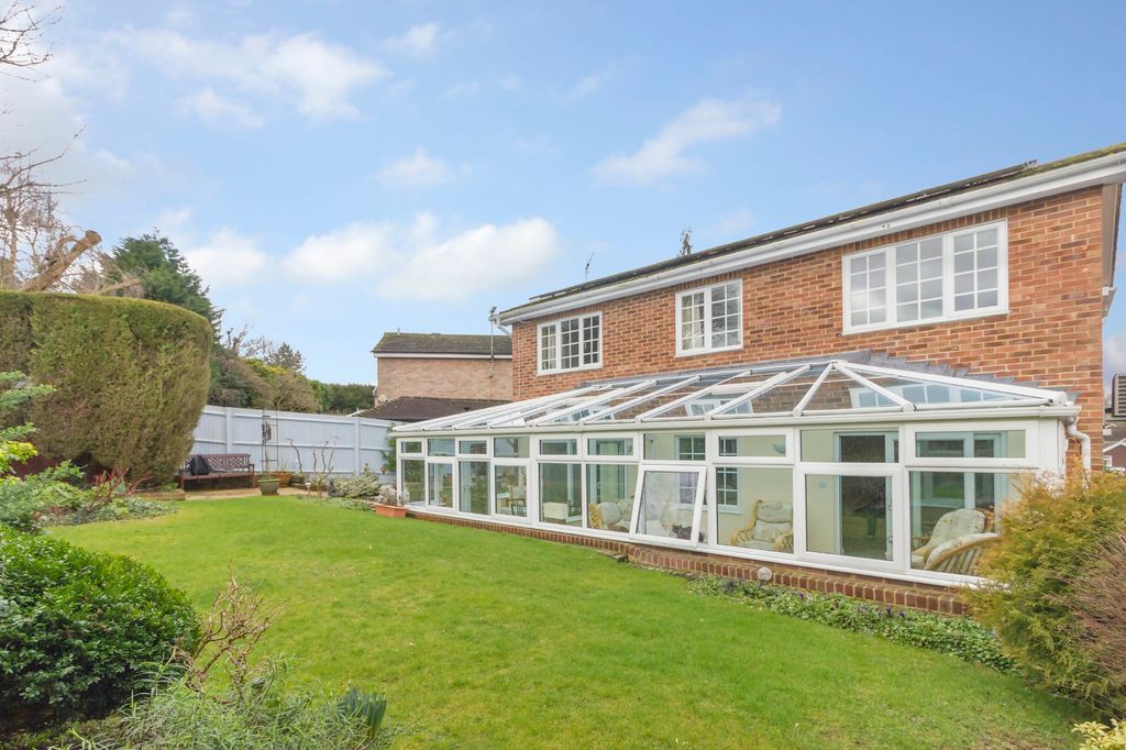 Property photo 2 of 14