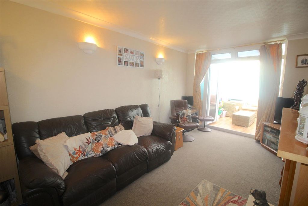 Property photo 3 of 12 Img_3495.Jpg