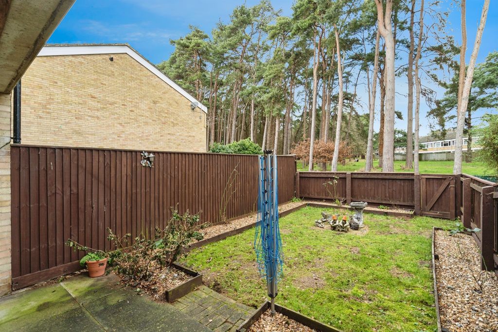 Property photo 2 of 15