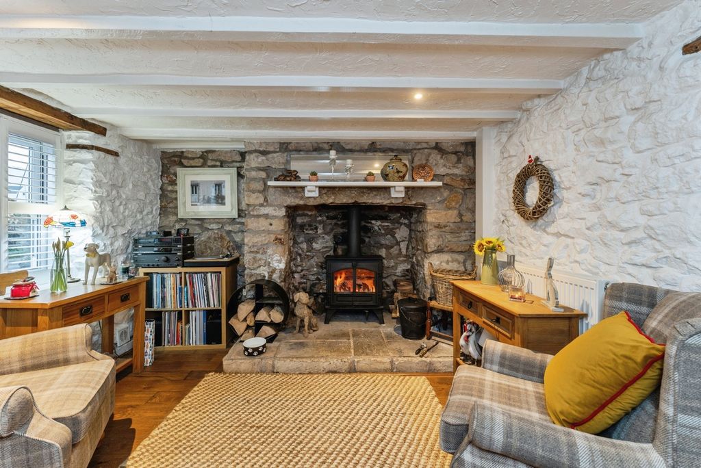 Property photo 3 of 29 Pbox-Img.Jpg