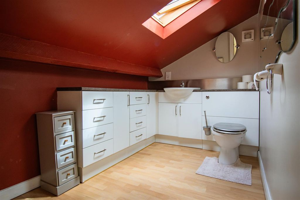 Additional image 18 of 3 bed semi-detached house for saleHolywell Road, Southam CV47