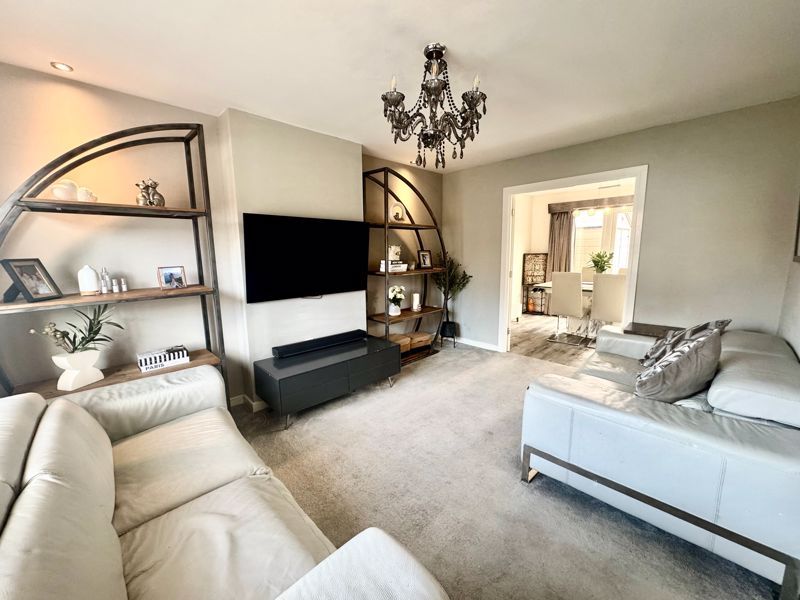 Property photo 2 of 19 Photo 1