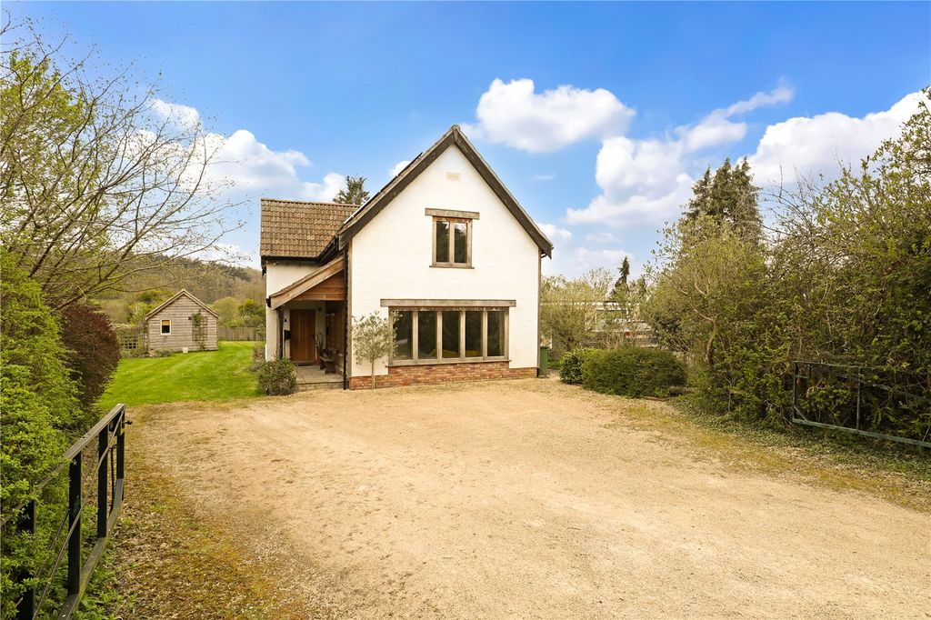 Property photo 1 of 28 Picture No. 23