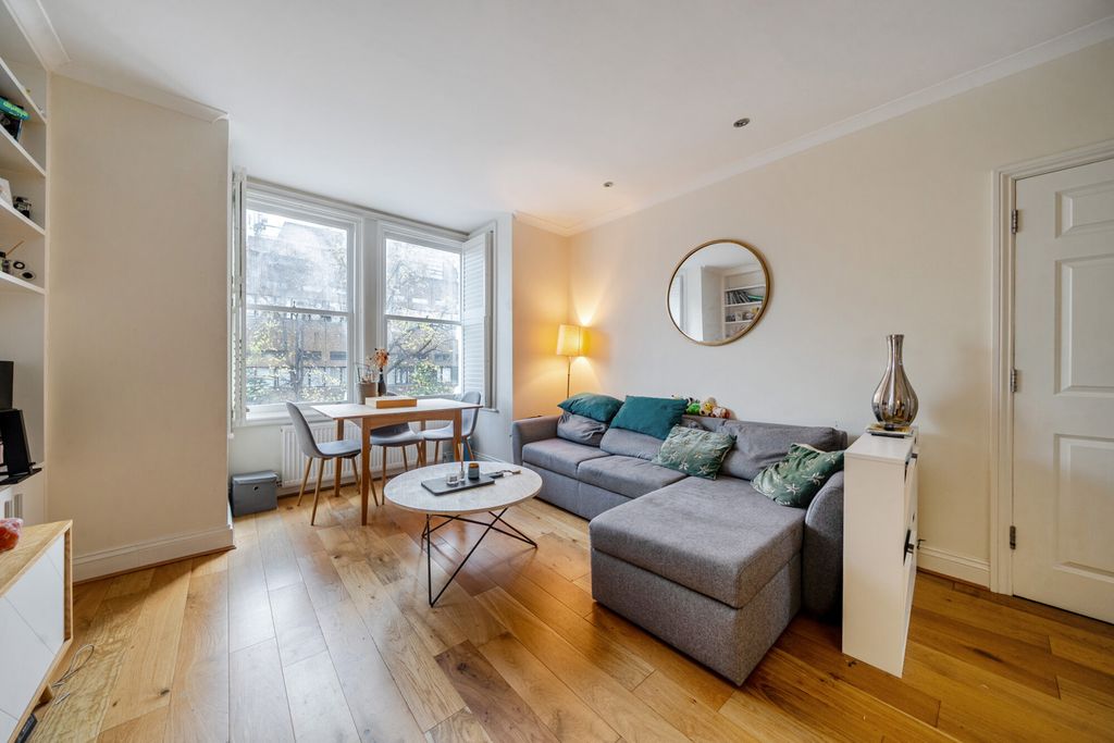 Property photo 3 of 13 1373169-8-6904d6c...