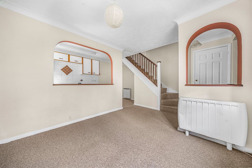 Property photo 2 of 19 Living Room