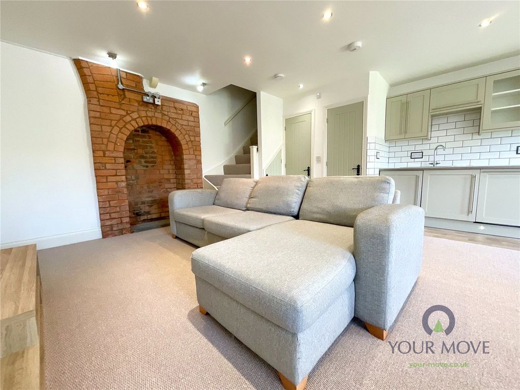 Property photo 2 of 15 Picture No. 14