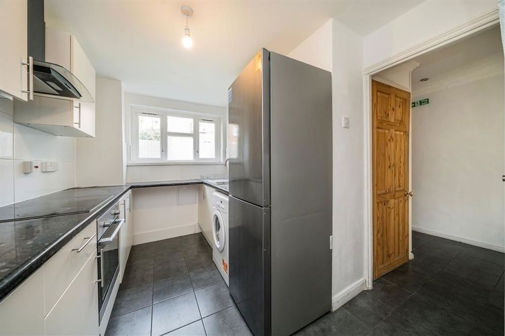 Property photo 3 of 7