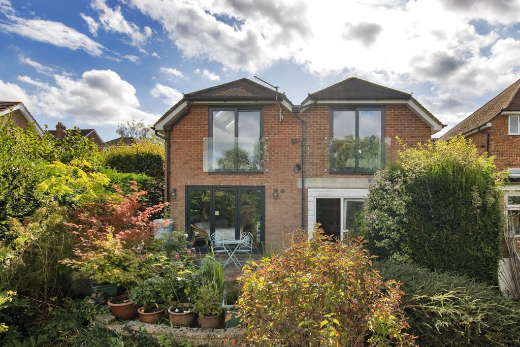 Property photo 1 of 24 Greenacres