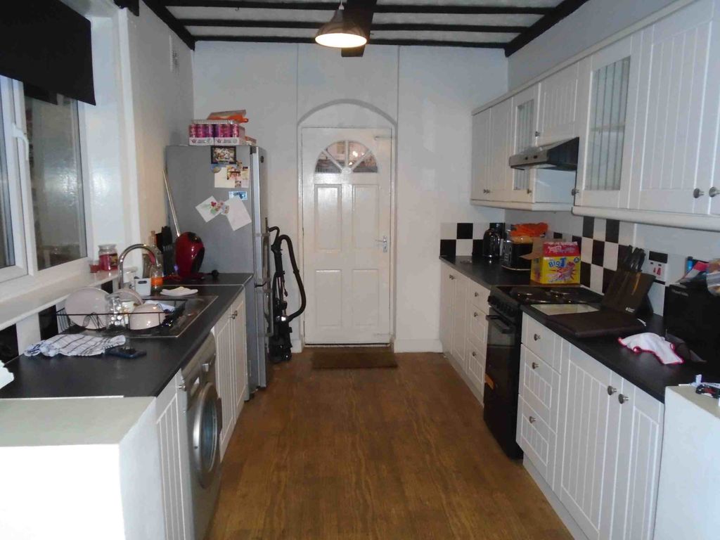 Property photo 2 of 4
