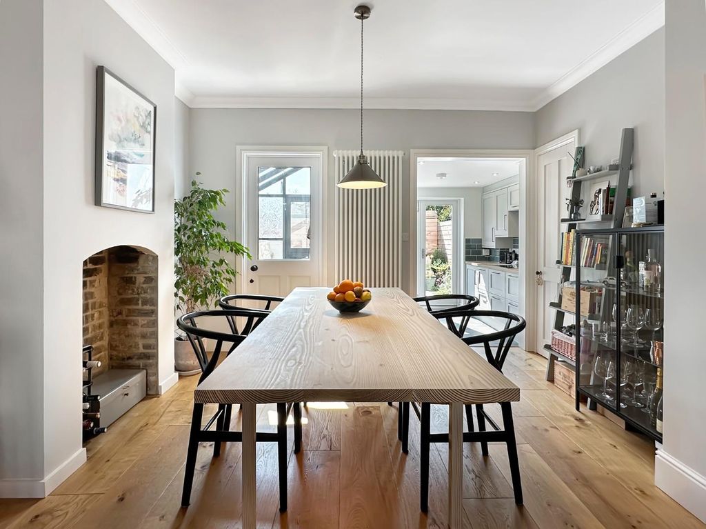 Property photo 3 of 17 Img (9).Jpg