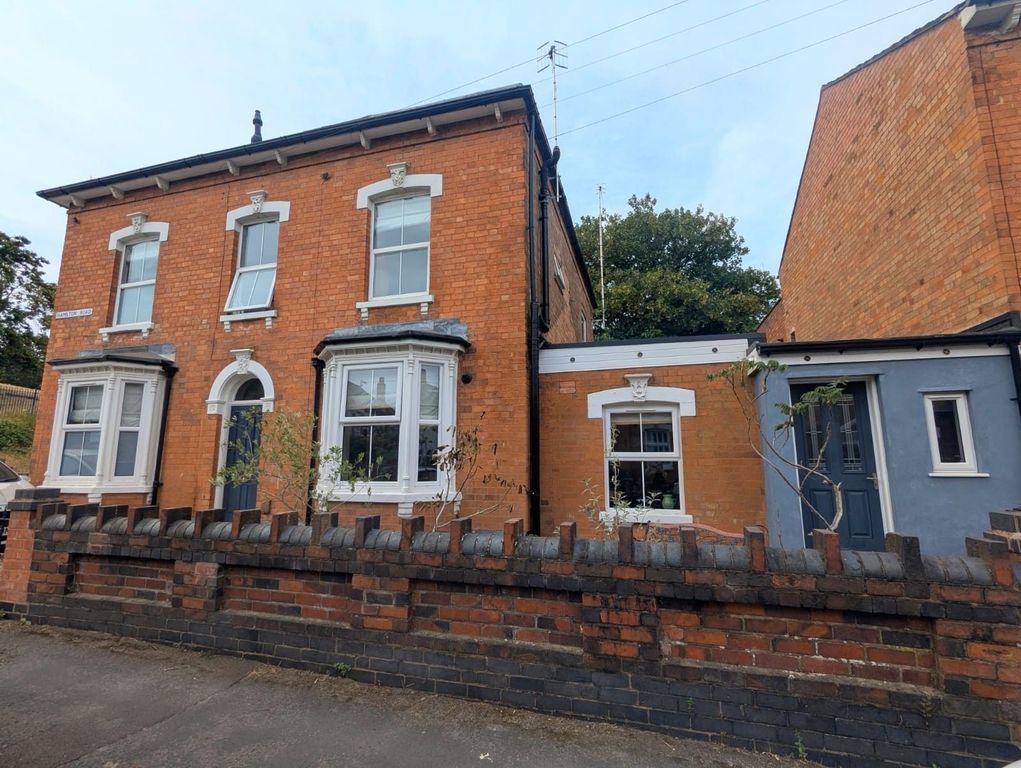 Property photo 1 of 27