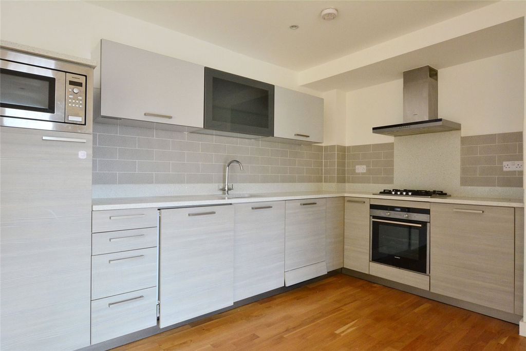 Property photo 3 of 11 Picture No. 26