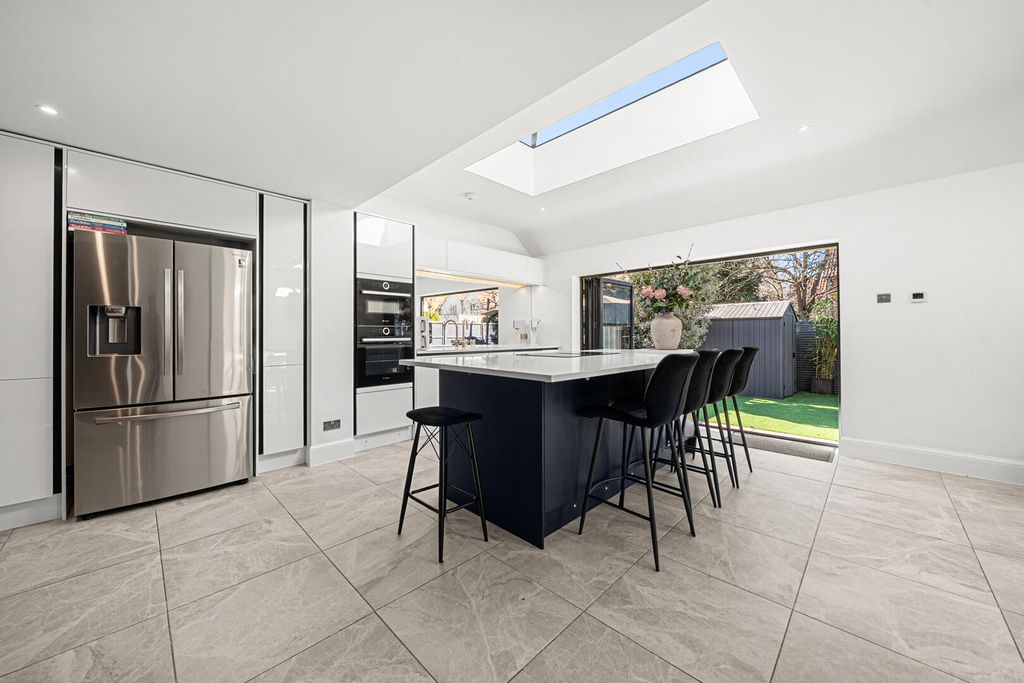 Property photo 1 of 28 Kitchen