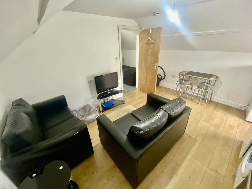 Property photo 2 of 13 Img_5513