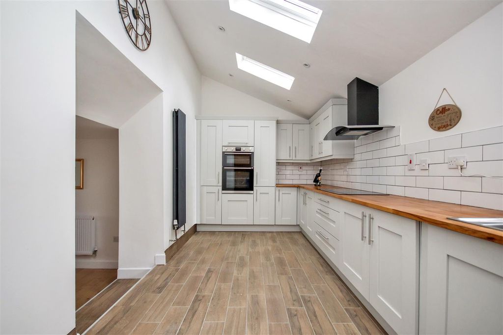 Property photo 2 of 19 Img_0266.Jpg