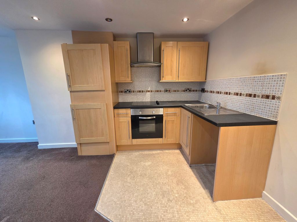 Property photo 3 of 8 Image