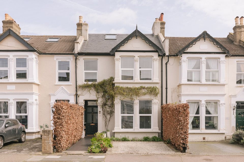 Property photo 2 of 45