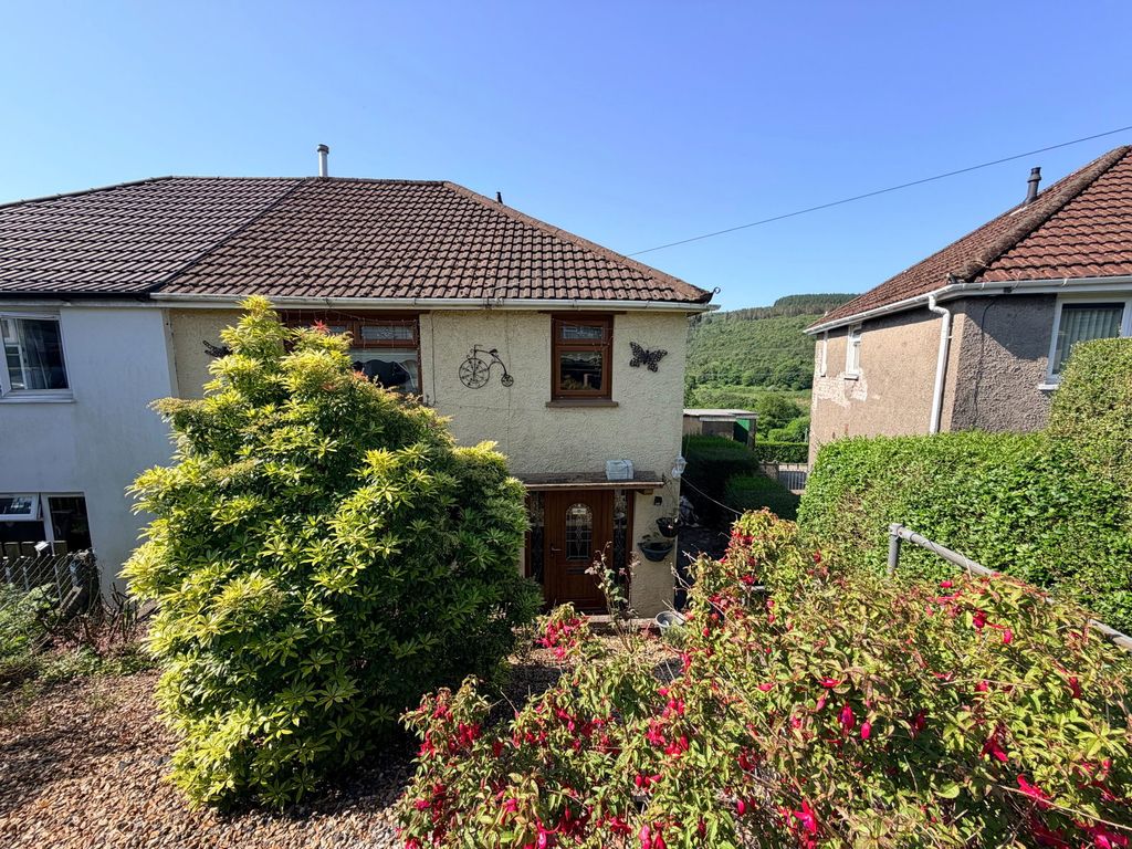 Property photo 1 of 37