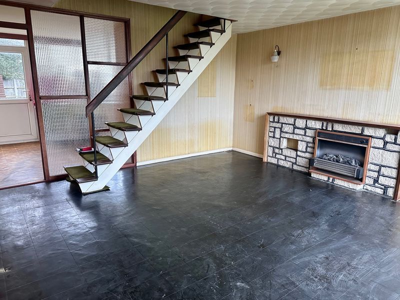 Property photo 3 of 15 Photo 9