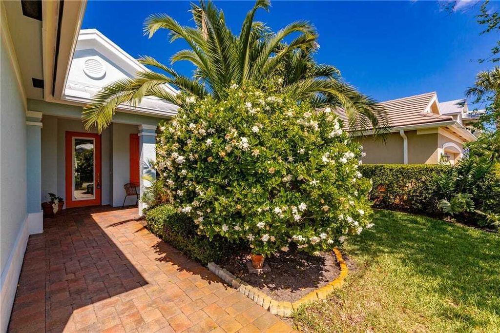 Property photo 1 of 31