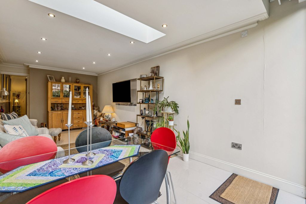 Property photo 3 of 10 13.Jpg