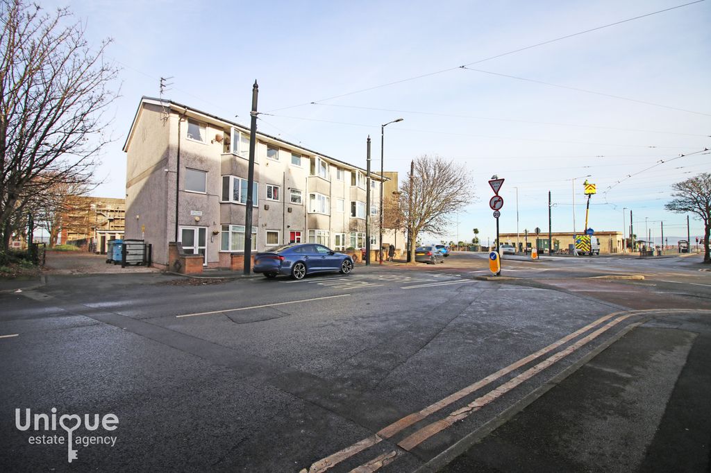 Additional image 4 of 2 bed flat for saleLyndale Court, Bold Street, Fleetwood FY7