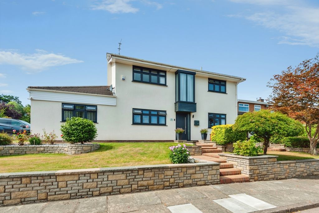 Property photo 1 of 30 Pbox-Img.Jpg