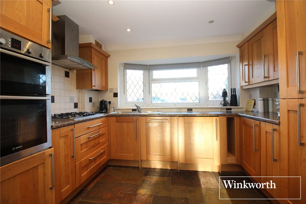 Property photo 3 of 15 Picture No. 40